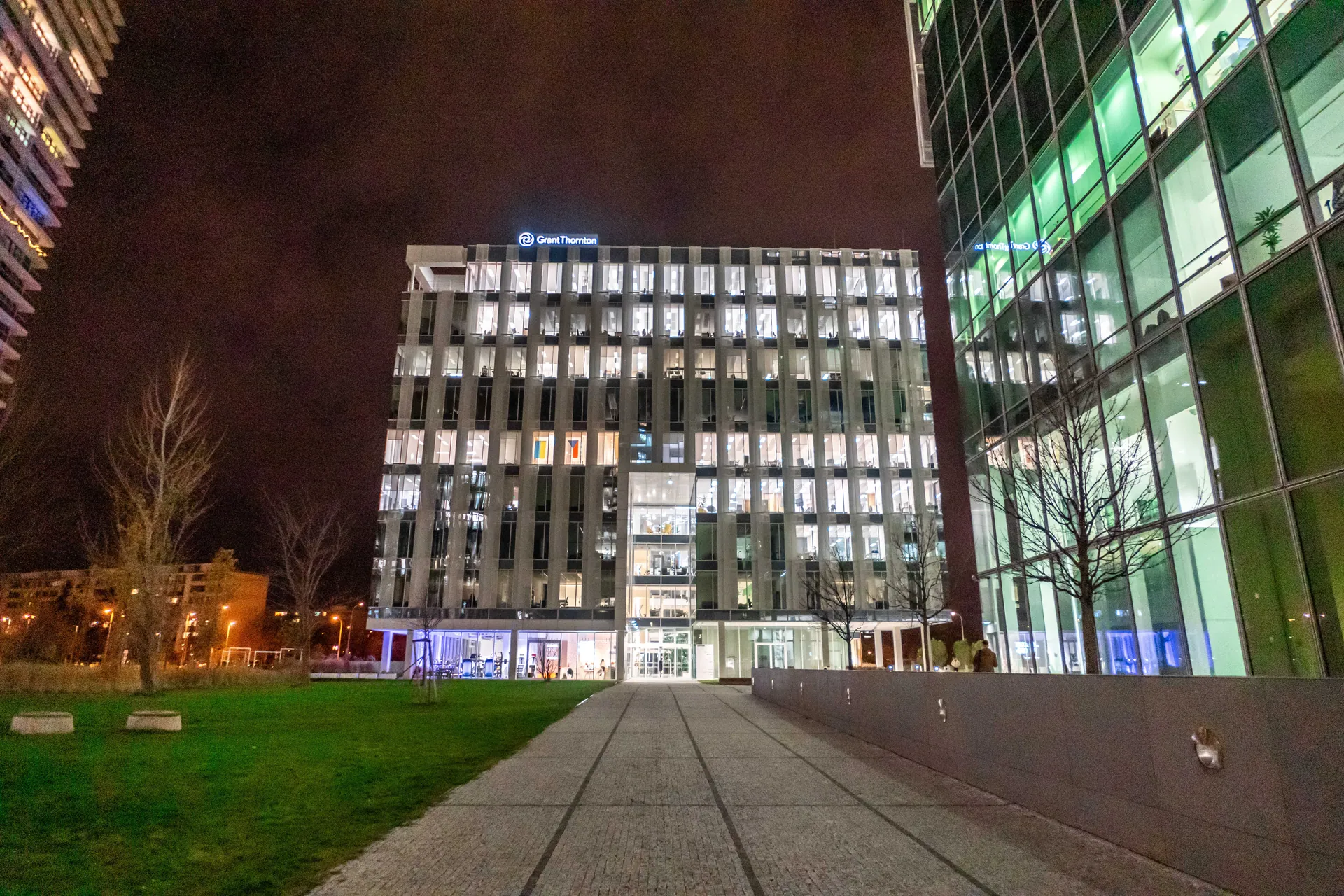 B2B večer | středa 24.04.2024 | PRAHA | Spaces - Parkview, Pankrác, 24. 4. 2024, Spaces- Parkview, Pujmanové 1753/10a, 140 00 Praha 4-Nusle — networkingová akce podnikatelského klubu Smart Network. — fotka 1